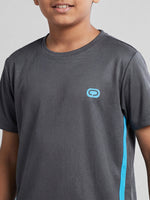 Load image into Gallery viewer, Solid with strip T-Shirt
